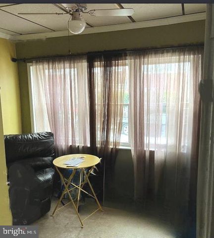 75 LAMPORT RD, Upper Darby, PA 19082