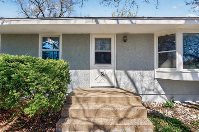31 Demont Avenue E, Little Canada, MN 55117