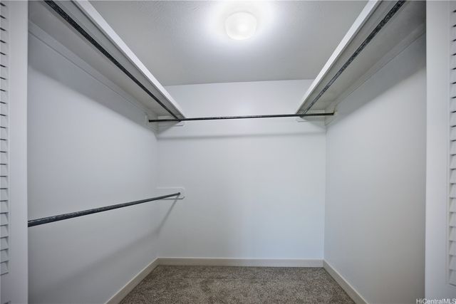 2528 Puaena Place, Honolulu, HI 96822