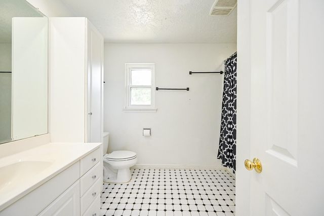 5614 Bough Court, Houston, TX 77092