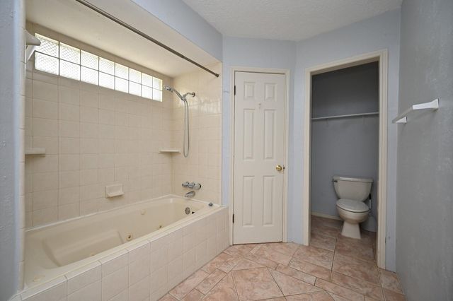 5614 Bough Court, Houston, TX 77092