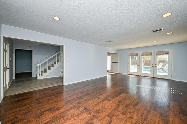 5614 Bough Court, Houston, TX 77092