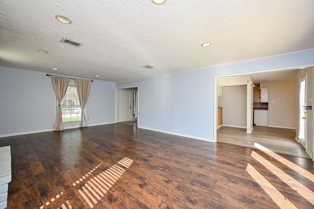 5614 Bough Court, Houston, TX 77092