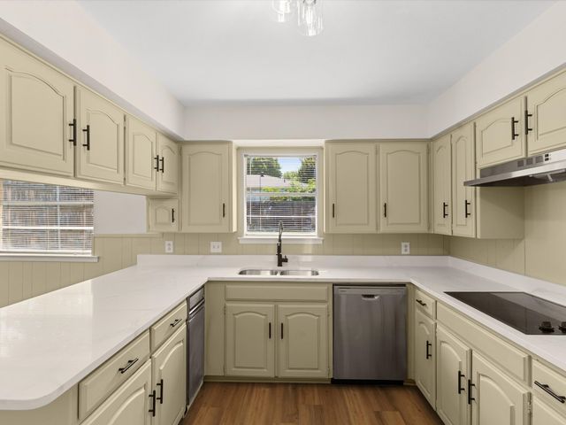 3732 Holland Drive, North Richland Hills, TX 76180