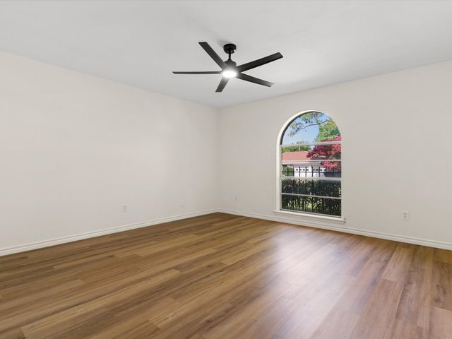 3732 Holland Drive, North Richland Hills, TX 76180