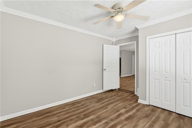 3733 Memorial Parkway NW, Kennesaw, GA 30152