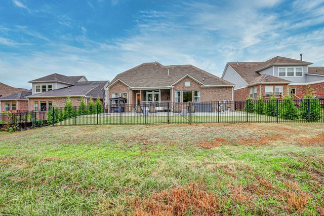7748 Thayer Rd, Nolensville, TN 37135