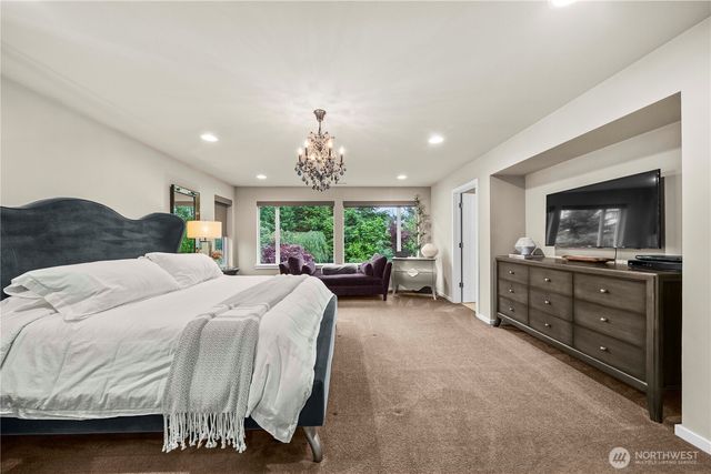 27416 243rd Place SE, Maple Valley, WA 98038