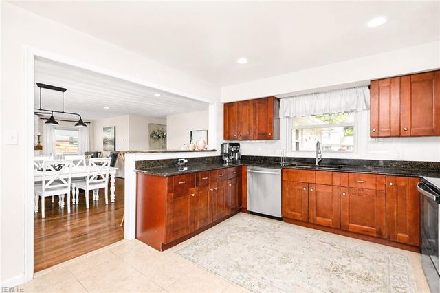 716 Prince Phillip DR, Virginia Beach, VA 23452