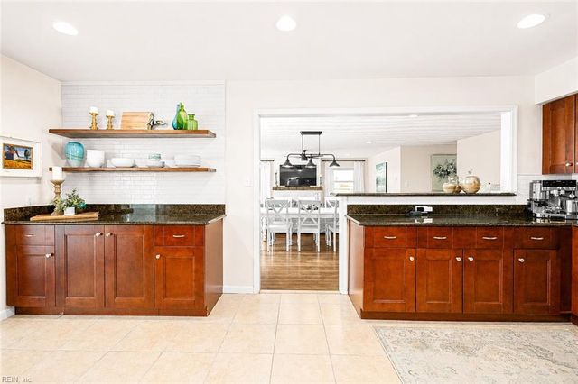 716 Prince Phillip DR, Virginia Beach, VA 23452