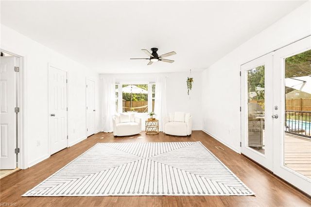716 Prince Phillip DR, Virginia Beach, VA 23452