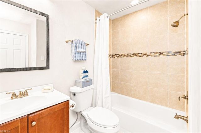 716 Prince Phillip DR, Virginia Beach, VA 23452
