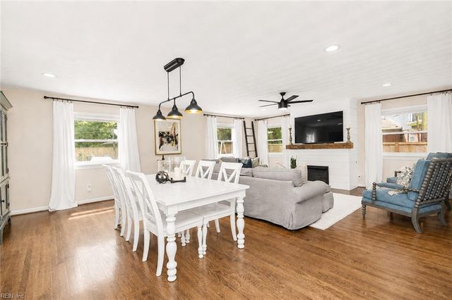 716 Prince Phillip DR, Virginia Beach, VA 23452