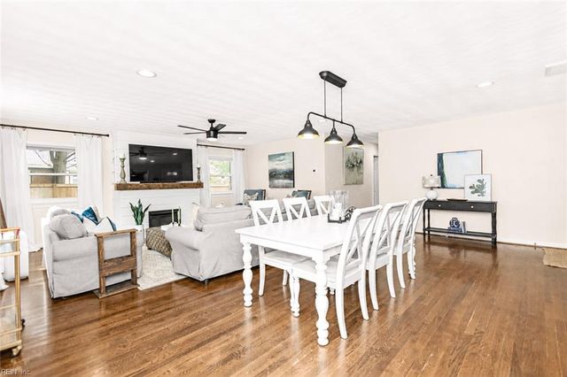 716 Prince Phillip DR, Virginia Beach, VA 23452