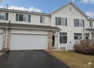 13040 Europa Trail Way N G, Hugo, MN 55038