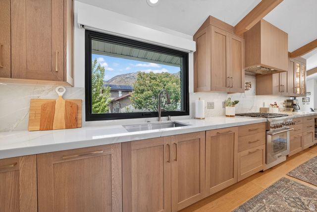 3315 E NUTMEG ST, Cottonwood Heights, UT 84121