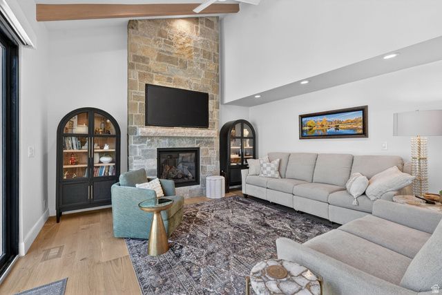 3315 E NUTMEG ST, Cottonwood Heights, UT 84121