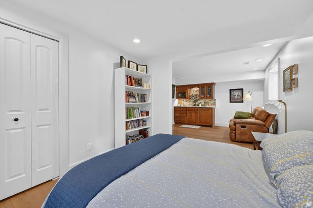 3315 E NUTMEG ST, Cottonwood Heights, UT 84121