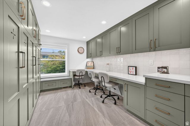 3315 E NUTMEG ST, Cottonwood Heights, UT 84121