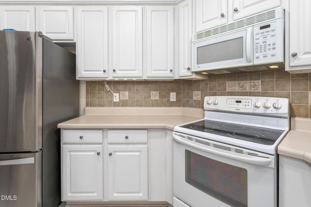 800 Croftwood Drive, Gibsonville, NC 27249
