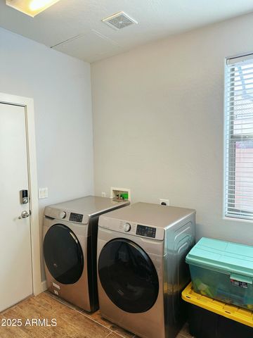 4046 E Saint John Road, Phoenix, AZ 85032