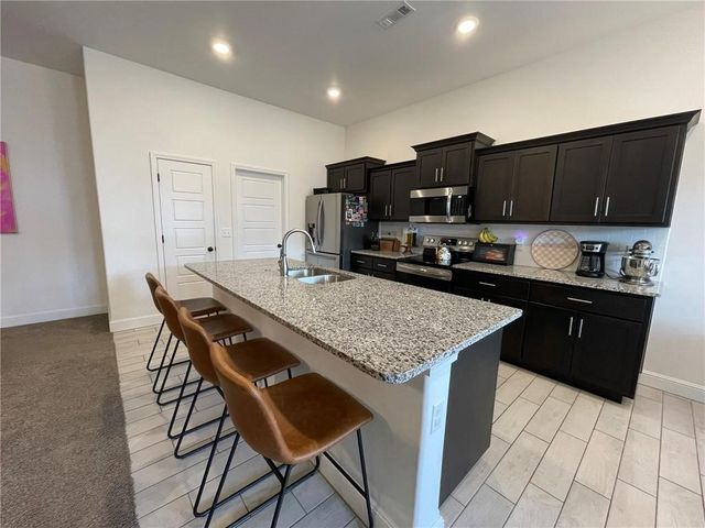 2415 England Lane, Pea Ridge, AR 72751