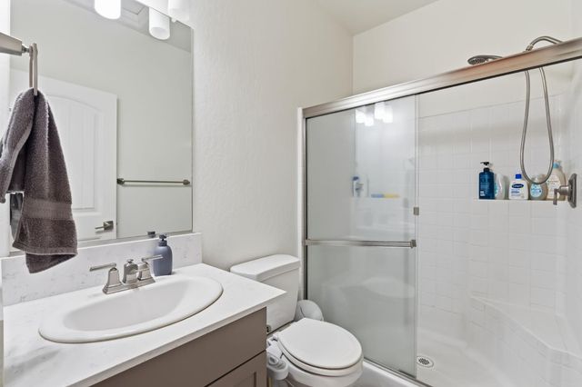 4188 N Contessa Avenue, Fresno, CA 93723