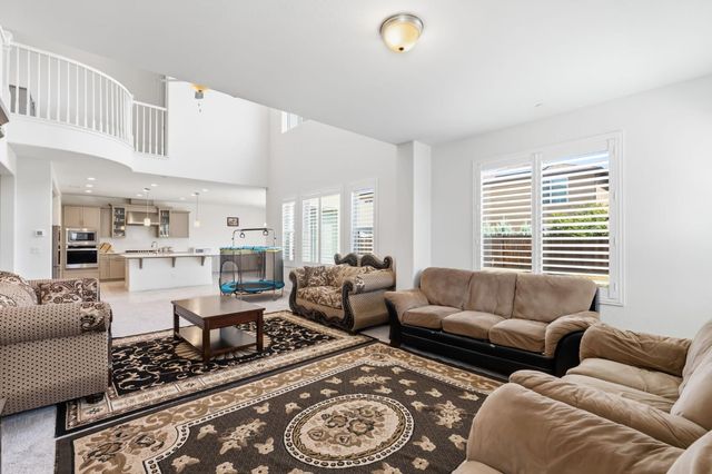 4188 N Contessa Avenue, Fresno, CA 93723