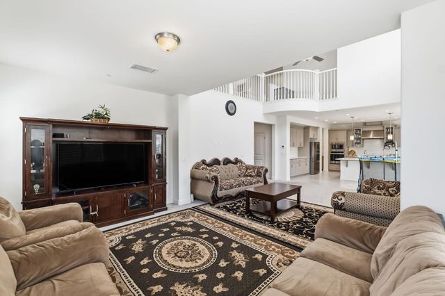 4188 N Contessa Avenue, Fresno, CA 93723
