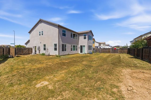 4188 N Contessa Avenue, Fresno, CA 93723