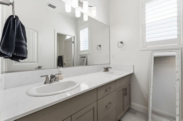 4188 N Contessa Avenue, Fresno, CA 93723