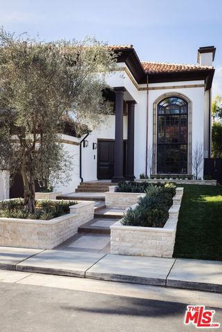 16736 Via Pacifica, Pacific Palisades (los Angeles), CA 90272