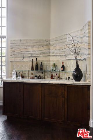 16736 Via Pacifica, Pacific Palisades (los Angeles), CA 90272