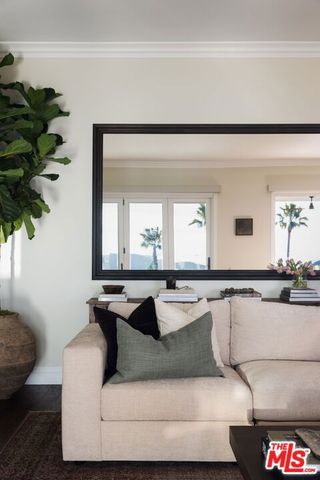 16736 Via Pacifica, Pacific Palisades (los Angeles), CA 90272