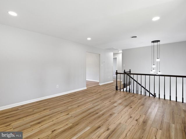 17608 FOREST GLEN CIR, Hagerstown, MD 21740