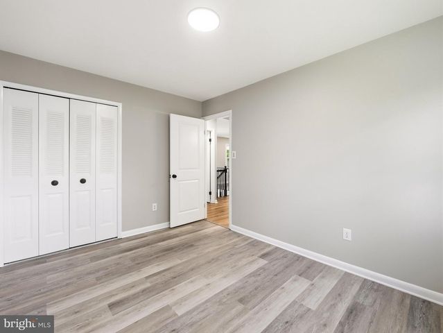 17608 FOREST GLEN CIR, Hagerstown, MD 21740
