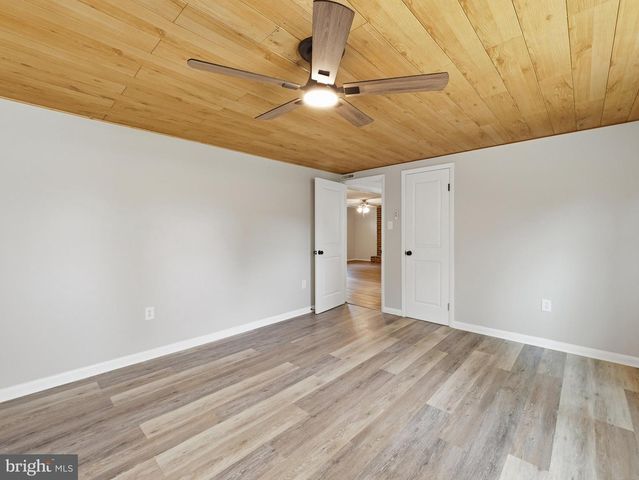 17608 FOREST GLEN CIR, Hagerstown, MD 21740