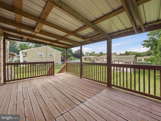 17608 FOREST GLEN CIR, Hagerstown, MD 21740