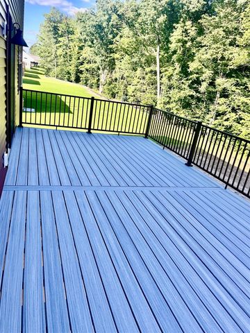 6308 Sturgeon Run, Muskegon, MI 49444