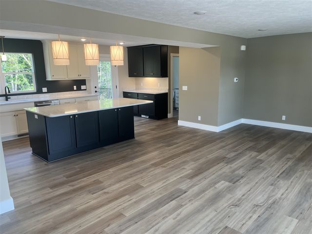6308 Sturgeon Run, Muskegon, MI 49444