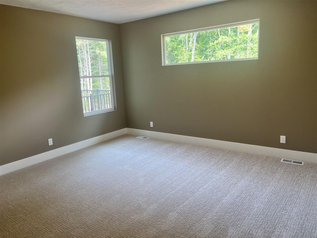 6308 Sturgeon Run, Muskegon, MI 49444