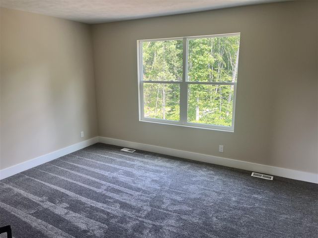 6308 Sturgeon Run, Muskegon, MI 49444