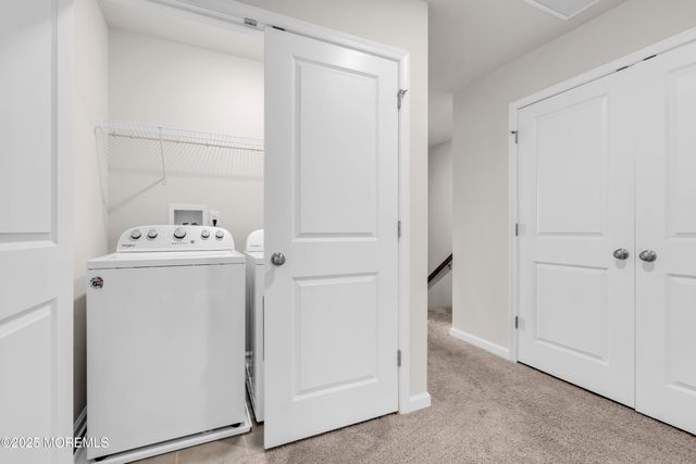 19 Katherine Drive, Burlington, NJ 08016