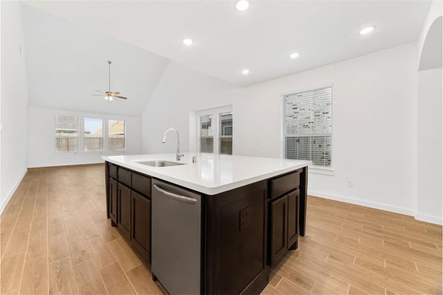 5014 Chestnut Orchard Drive, Houston, TX 77066