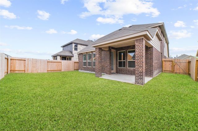 5014 Chestnut Orchard Drive, Houston, TX 77066