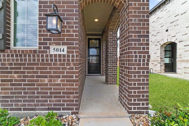 5014 Chestnut Orchard Drive, Houston, TX 77066