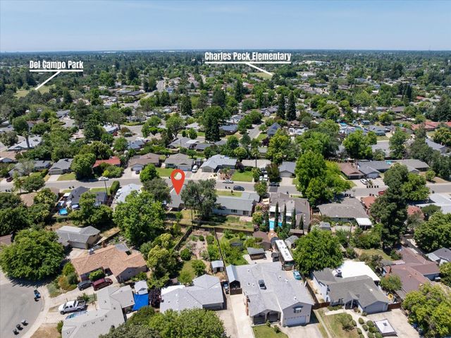 5034 Robander St, Carmichael, CA 95608