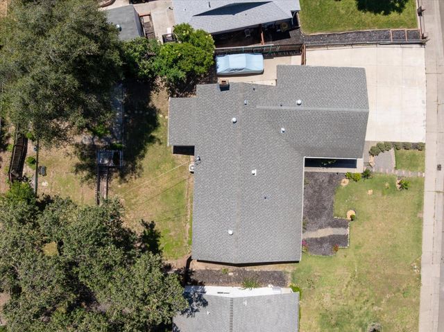 5034 Robander St, Carmichael, CA 95608