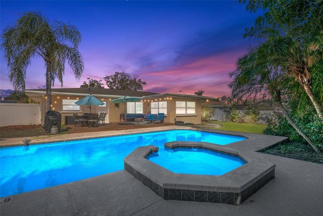 1339 BUCKINGHAM DRIVE, Clearwater, FL 33756