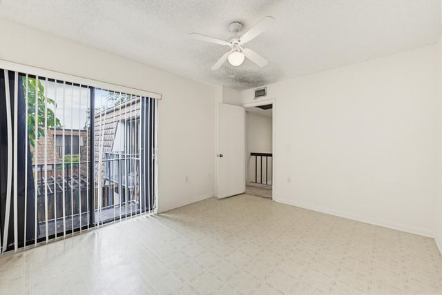 1704 17th Lane, Greenacres, FL 33463